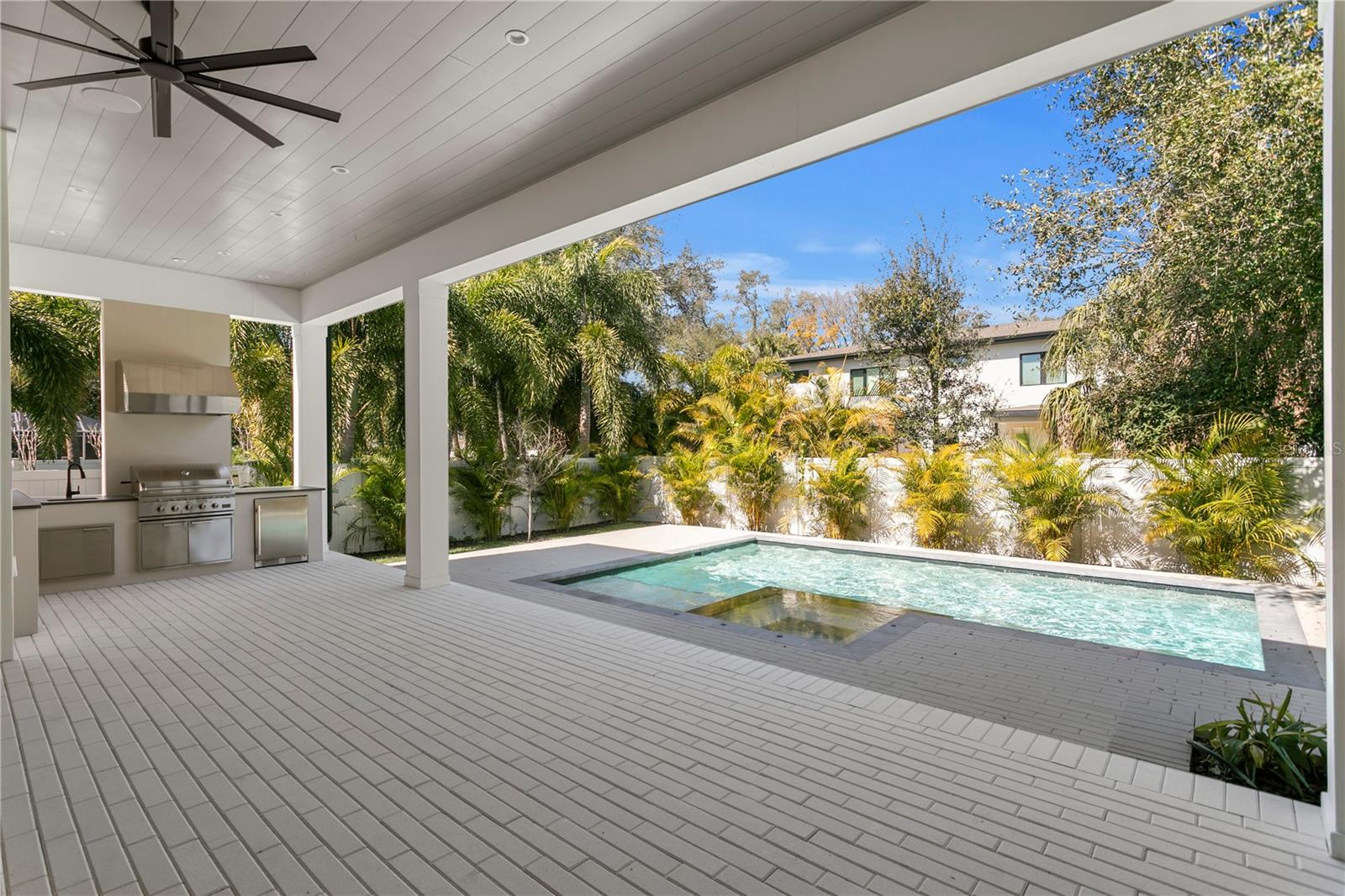 PICADILLY - Residential