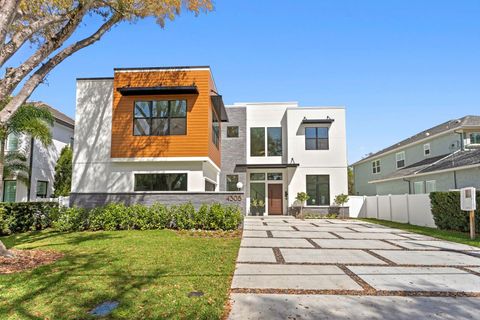 4305 W ZELAR STREET TAMPA FL 33629