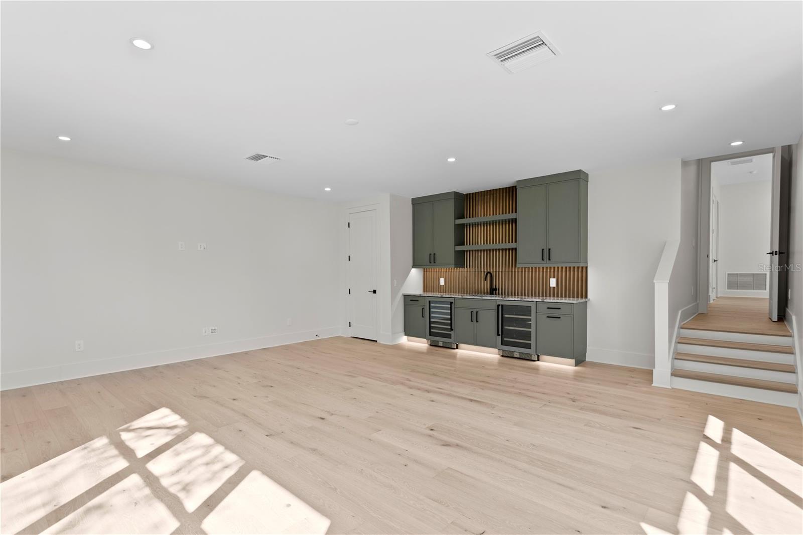 PICADILLY - Residential