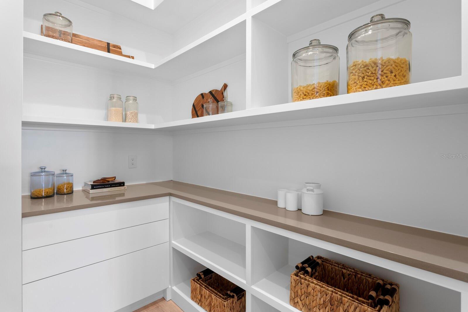 PICADILLY - Residential