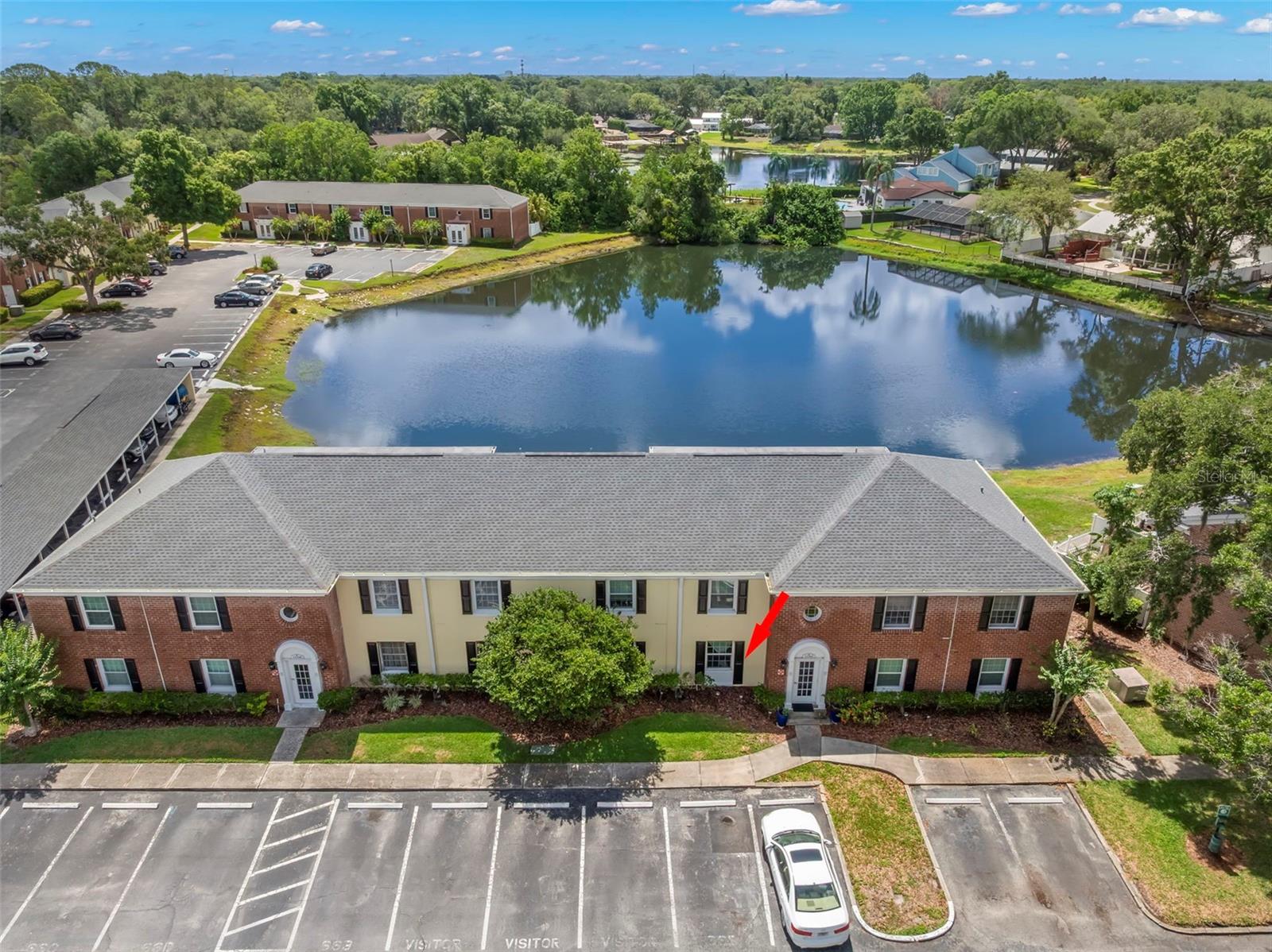 WHISPERING OAKS - Residential