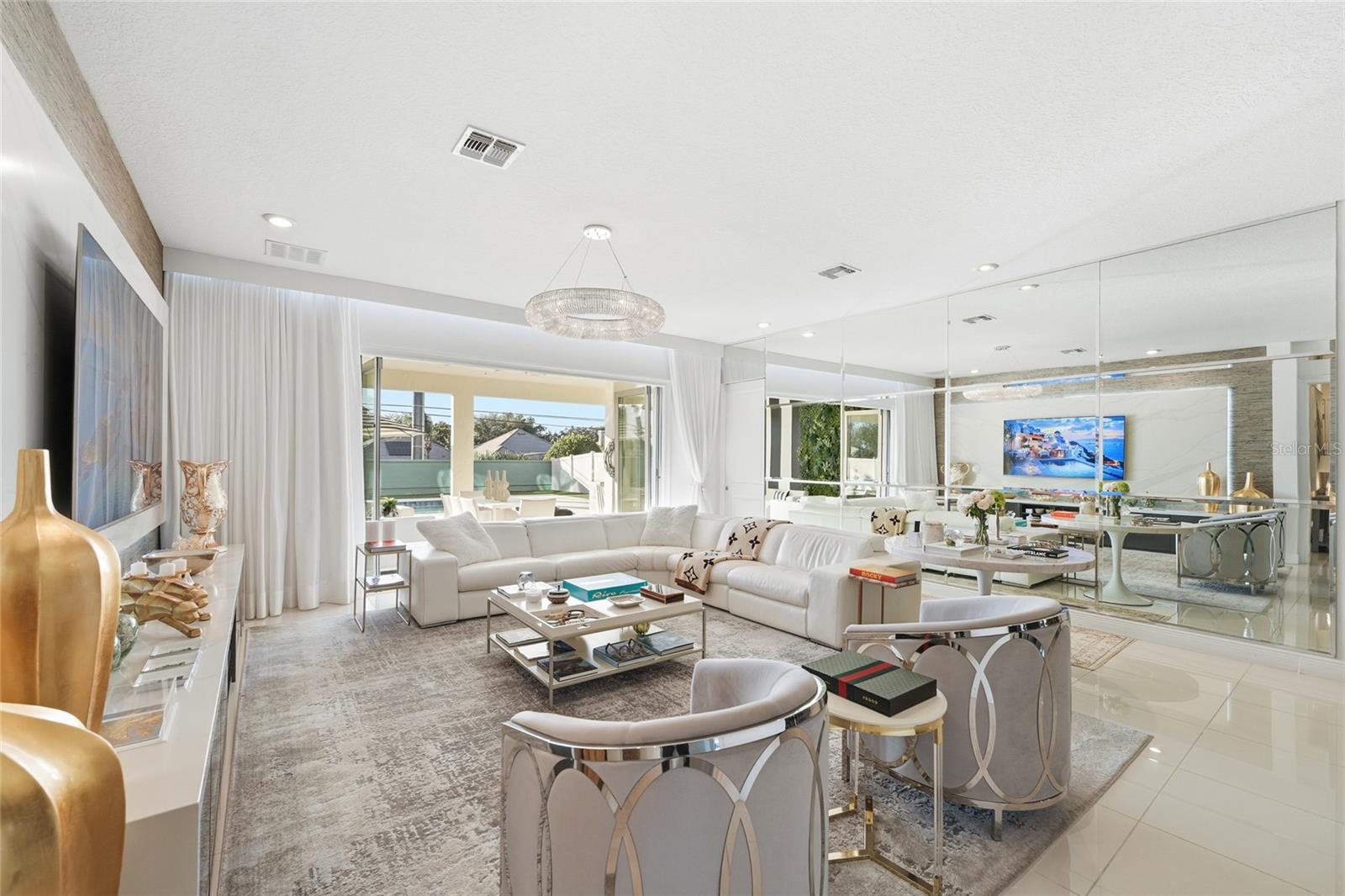 PARKSIDE PH 2 - Residential