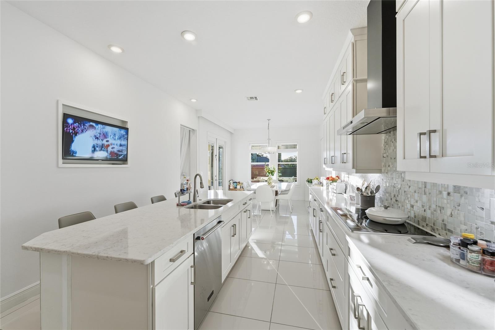 PARKSIDE PH 2 - Residential