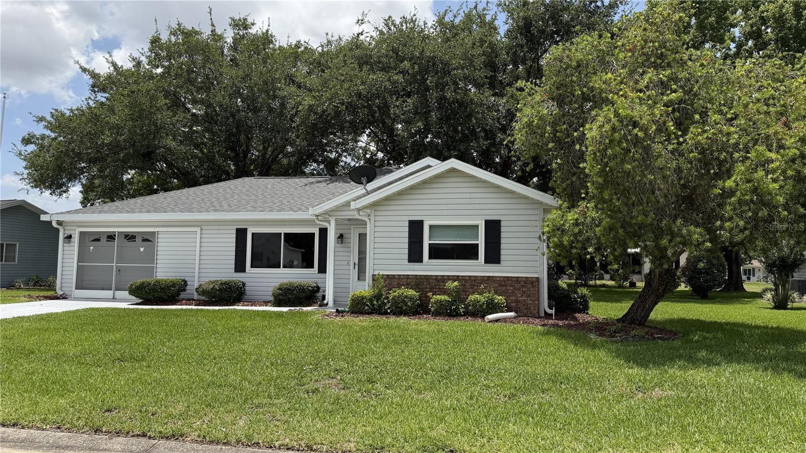 SPRUCE CREEK SOUTH XVI - Residential