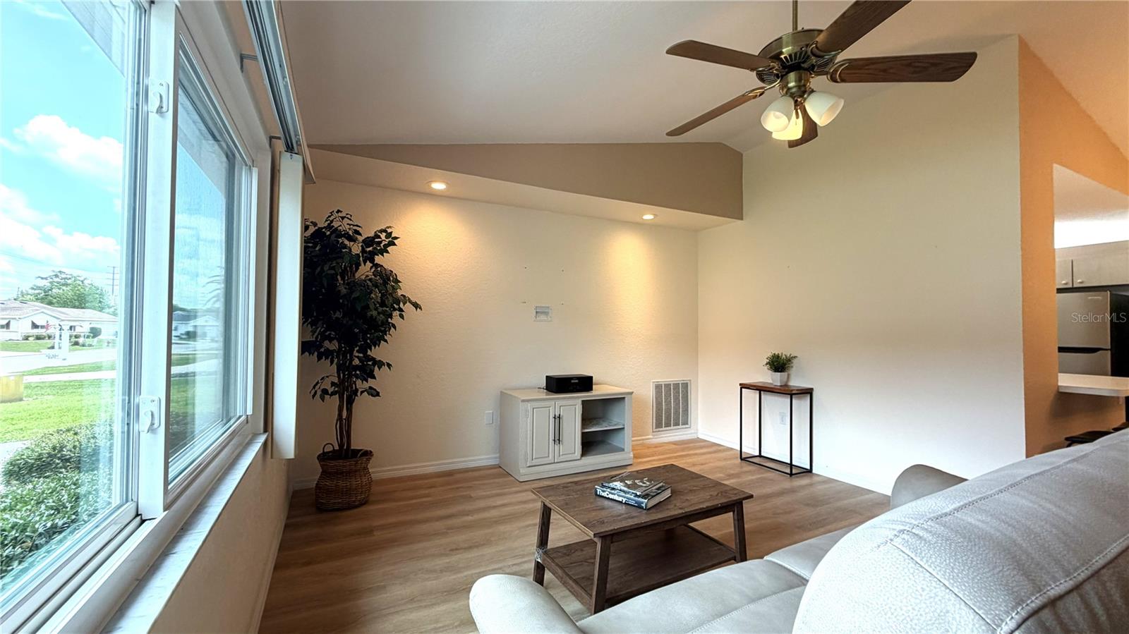 9377 SE 174TH LOOP