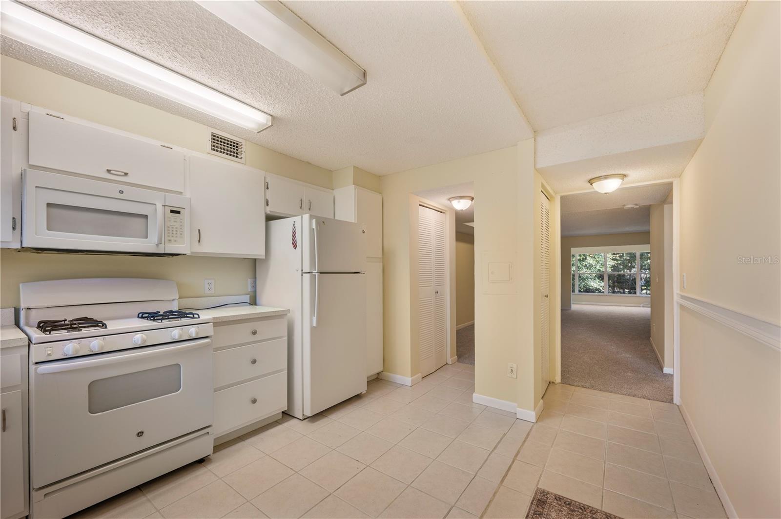 ORCHID SPGS VILL 400 SAN MIGUEL - Residential