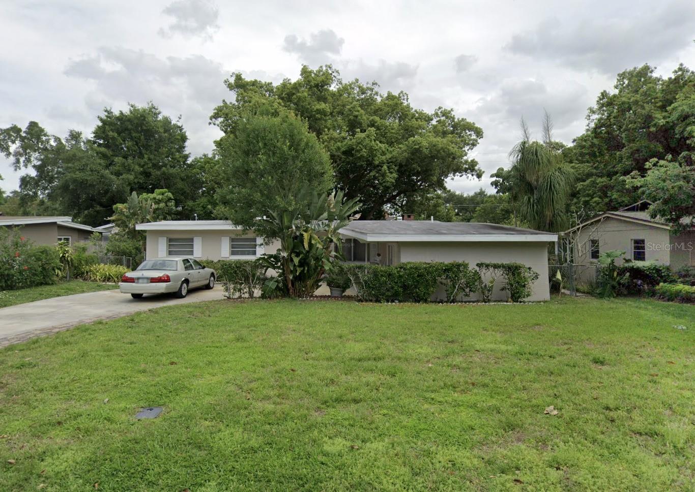 Short Sale. Short Sale. Subject to seller's lender(s) approval of contract, terms. Property sold as-is. Buyer responsible for due diligence, including verifying HOA, taxes, fees, and condition. subject to lender approval and may be adjusted. Welcome to a rare opportunity in the heart of Orlando! Nestled on a quiet residential street just off Michigan Street and S Orange Avenue, this property offers the perfect blend of privacy and convenience. Located minutes from downtown Orlando, SoDo, and the vibrant dining, shopping, and entertainment districts, you’ll be close to everything while still enjoying a peaceful neighborhood setting.
With easy access to major highways, Orlando International Airport, and top-rated schools, this location is ideal for building your dream home or adding a prime investment to your portfolio. Whether you’re a homeowner or developer, 3613 March Avenue offers endless potential in one of Orlando’s most desirable and rapidly growing areas.