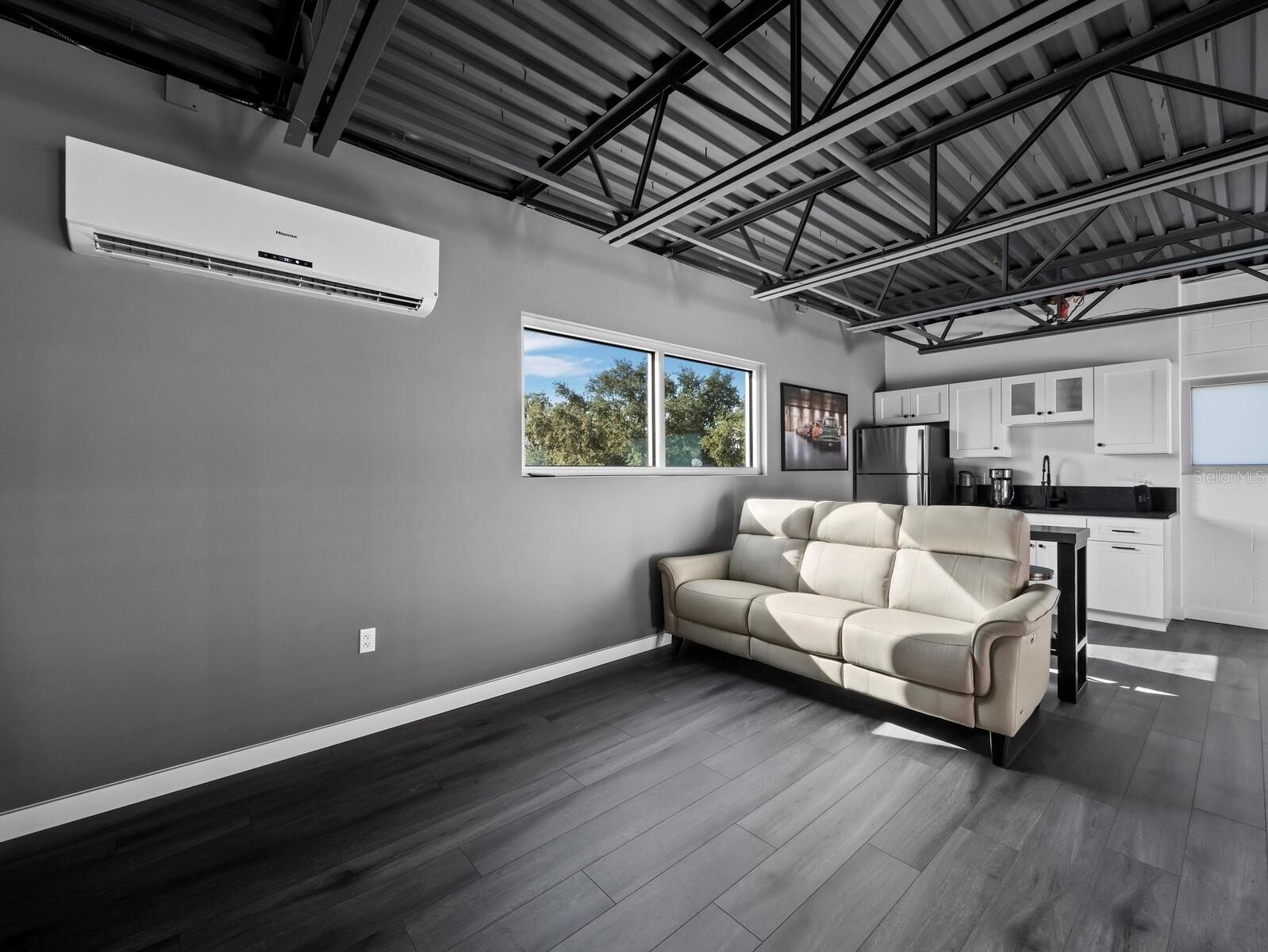 CAR BANK 2.0 - Residential