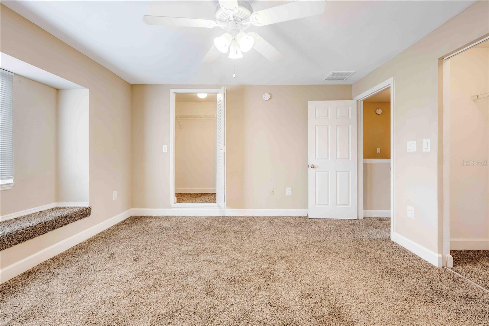 VILLAS AT SPRING HILL - Residential Lease
