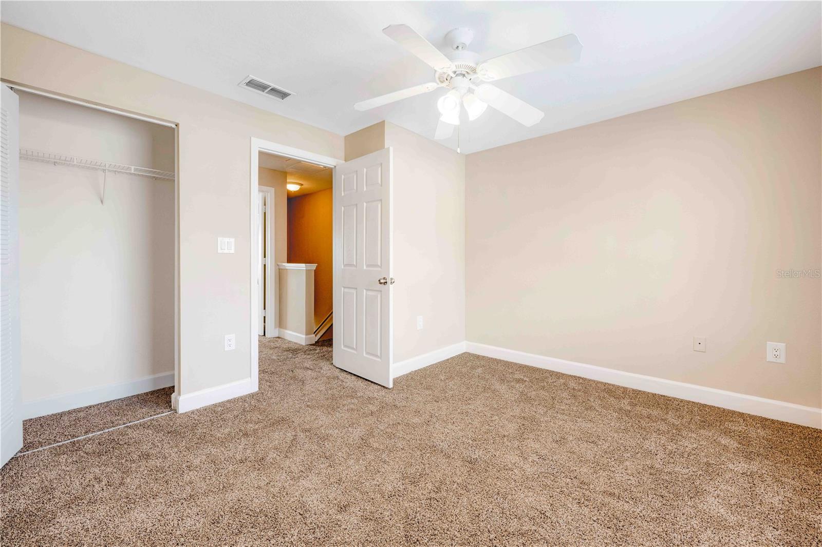 VILLAS AT SPRING HILL - Residential Lease