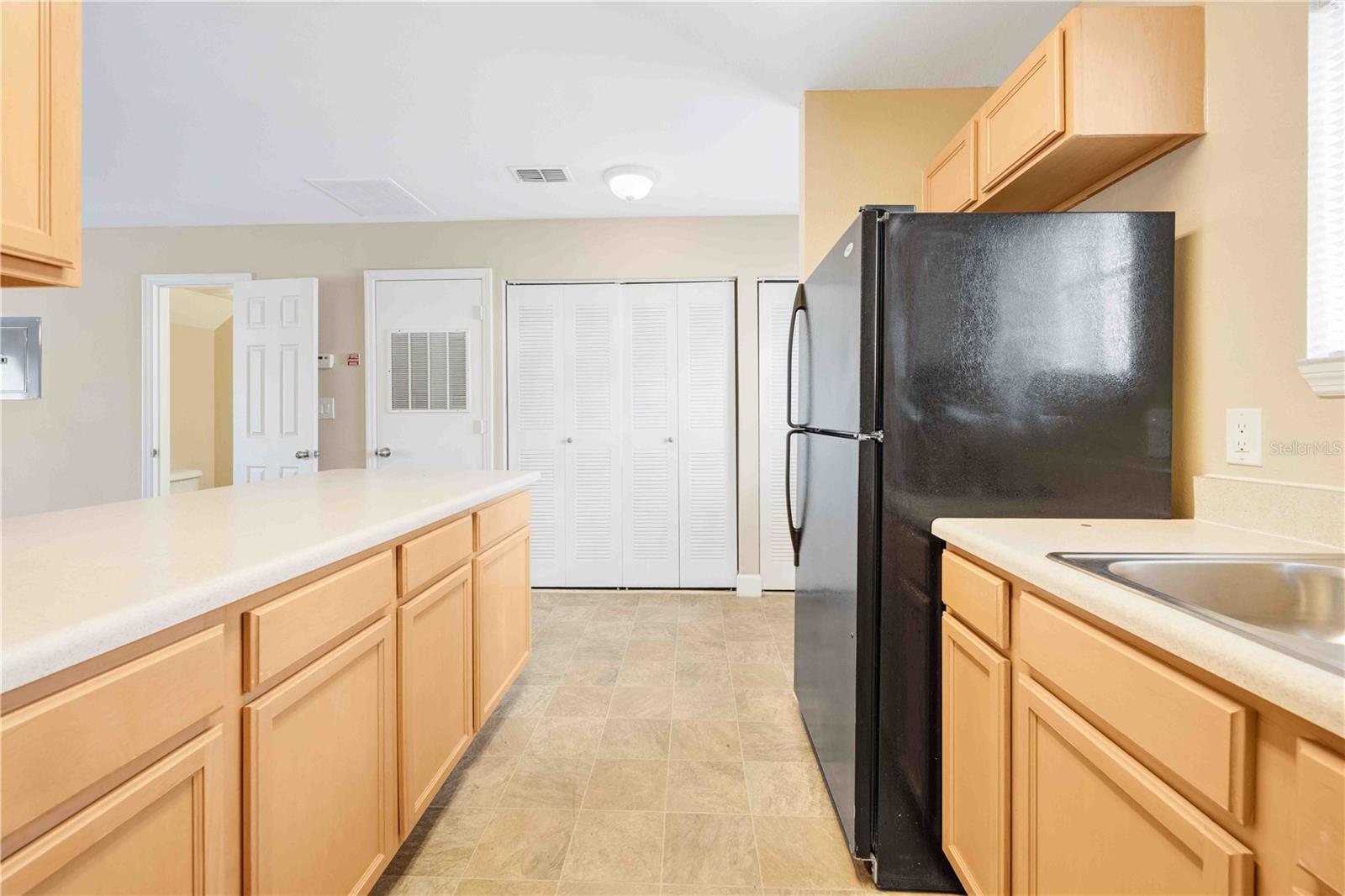 VILLAS AT SPRING HILL - Residential Lease