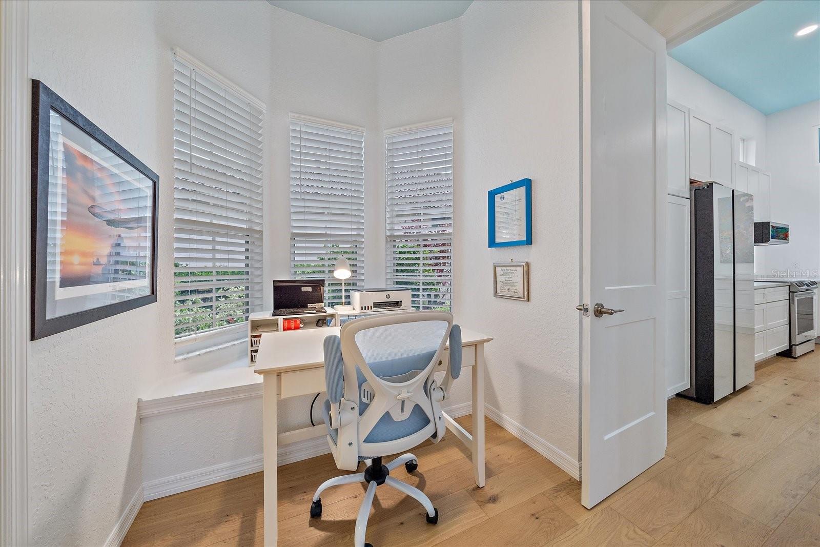 UNIVERSITY PARK COUNTRY CLUB - Residential