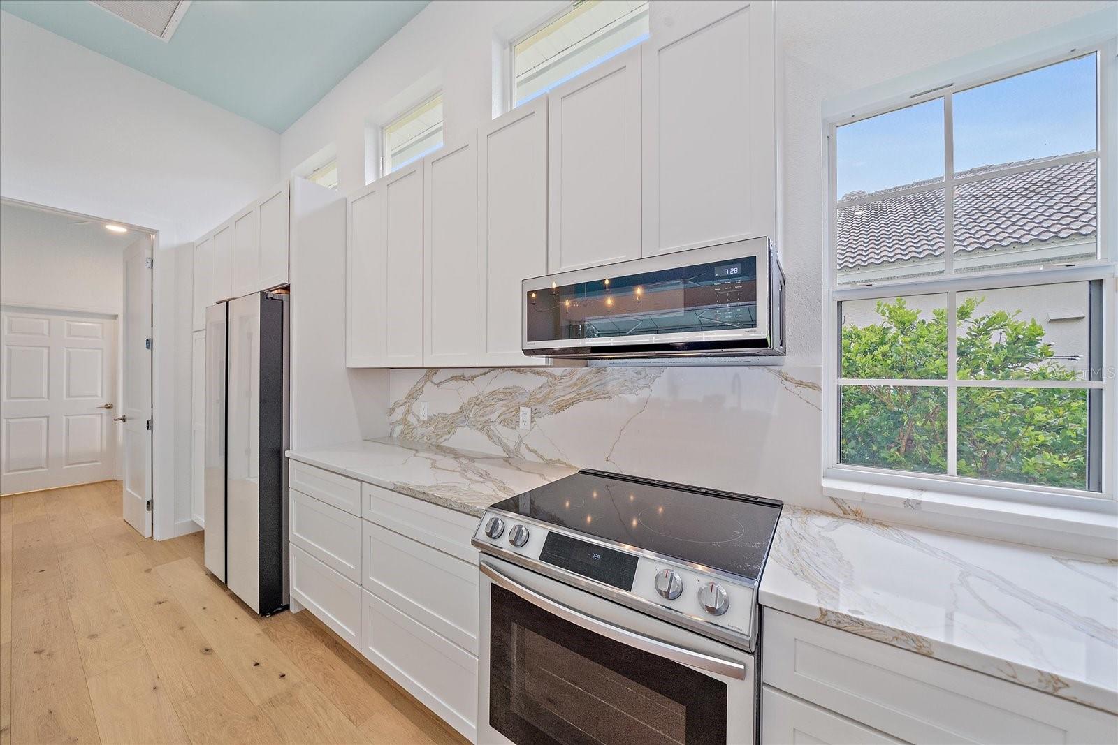 UNIVERSITY PARK COUNTRY CLUB - Residential