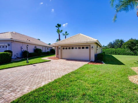 Tiny photo for 9013 Heathland Court, Mount Dora, FL 32757 (MLS # O6451477)