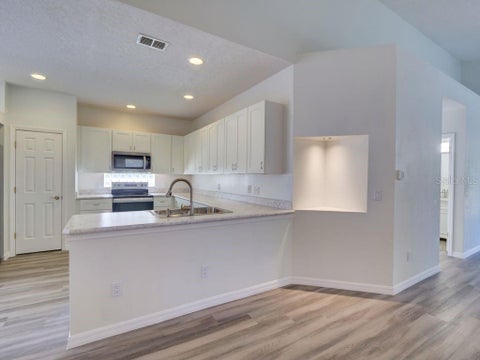 Tiny photo for 9013 Heathland Court, Mount Dora, FL 32757 (MLS # O6451477)