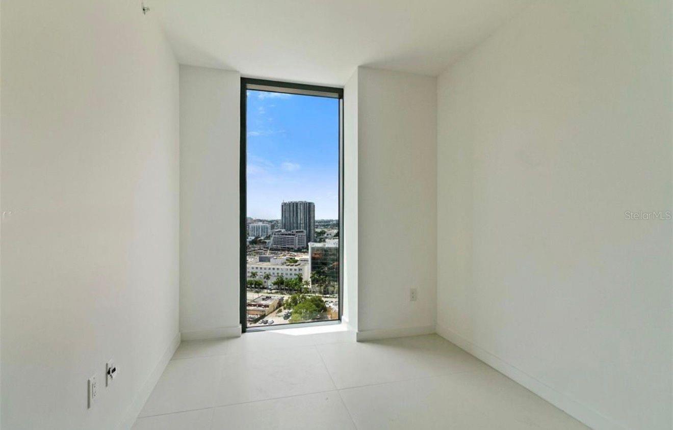 PARAISO BAYVIEWS - Residential