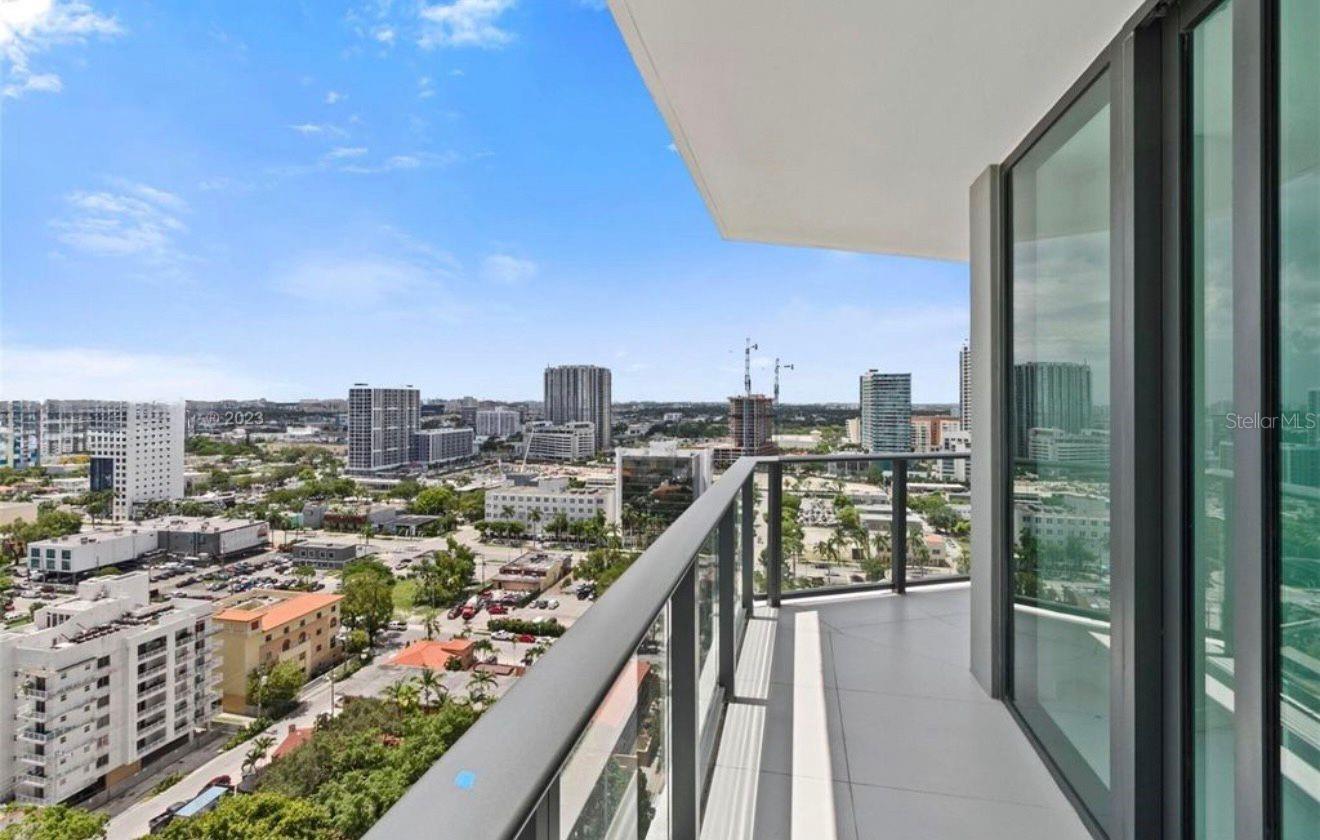 PARAISO BAYVIEWS - Residential