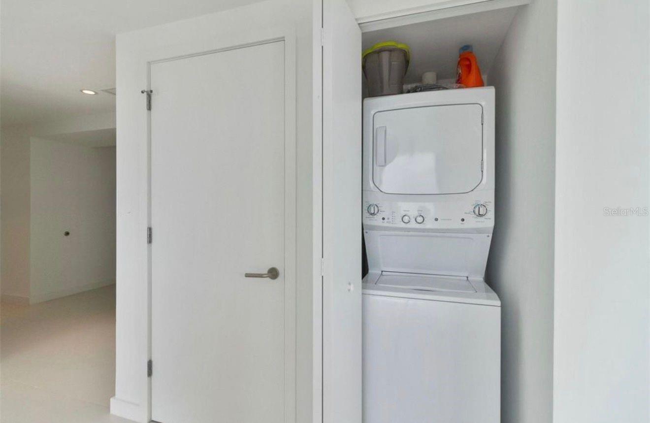 PARAISO BAYVIEWS - Residential