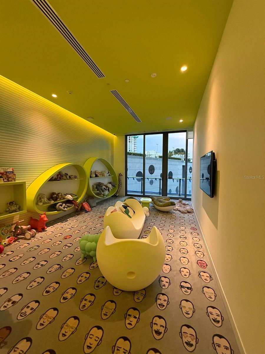 PARAISO BAYVIEWS - Residential