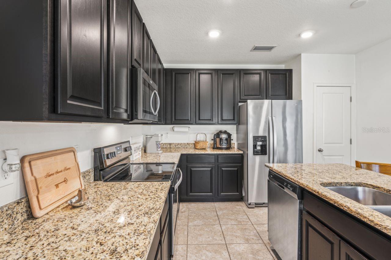 VILLAGES OF AVALON PH 3B-1 - Residential