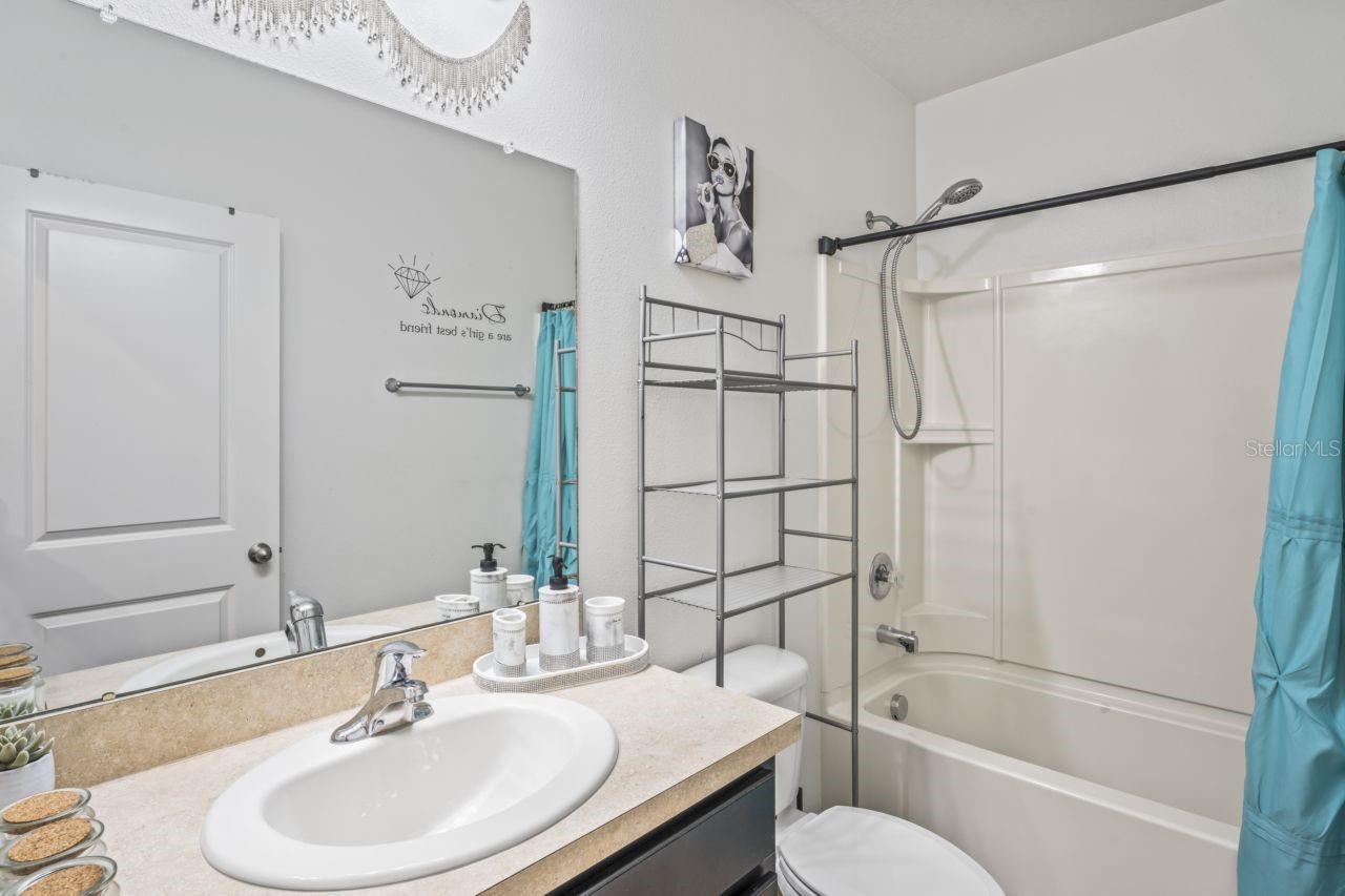 VILLAGES OF AVALON PH 3B-1 - Residential