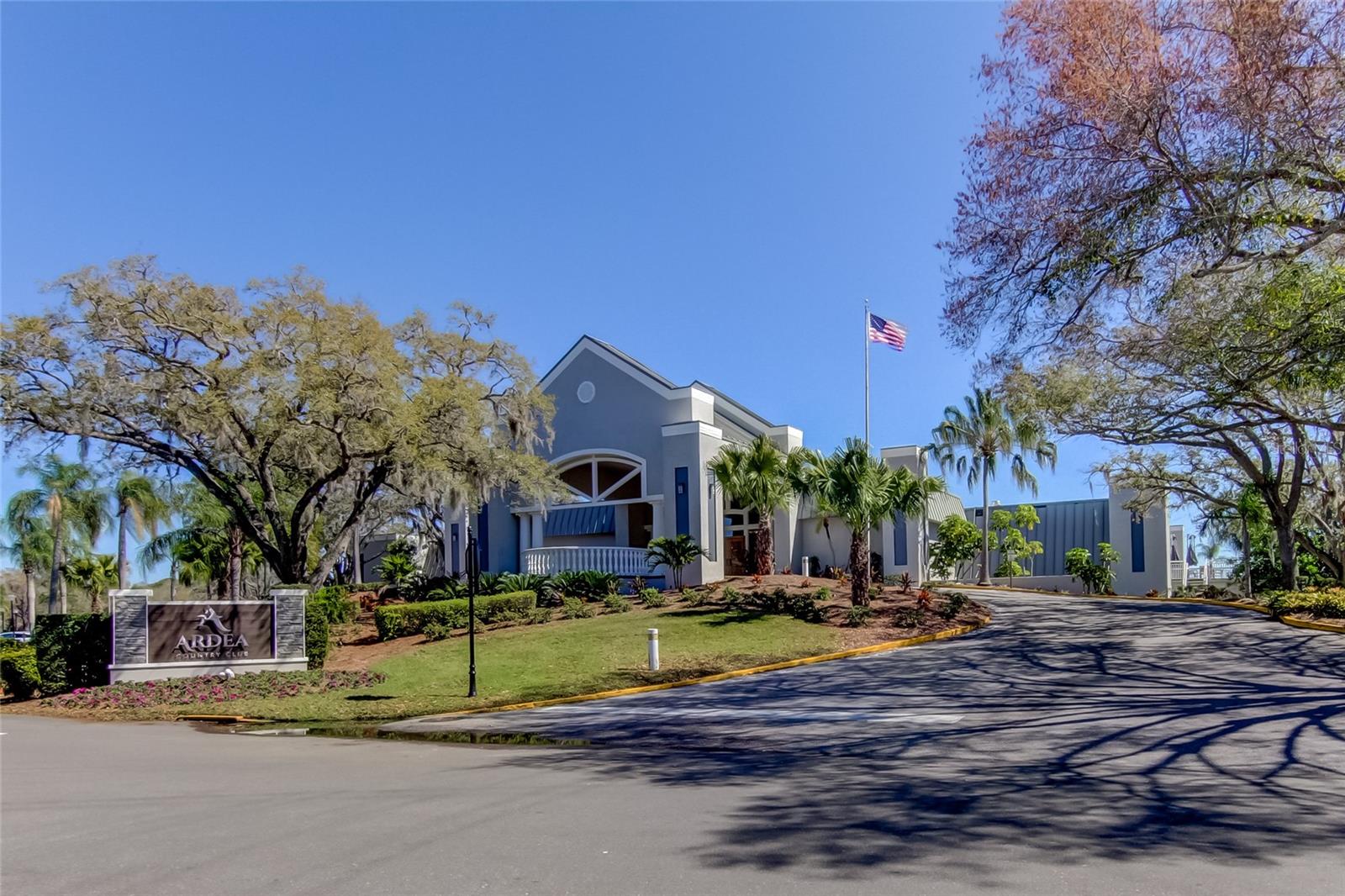 EAST LAKE WOODLANDS CYPRESS ESTATES - Residential
