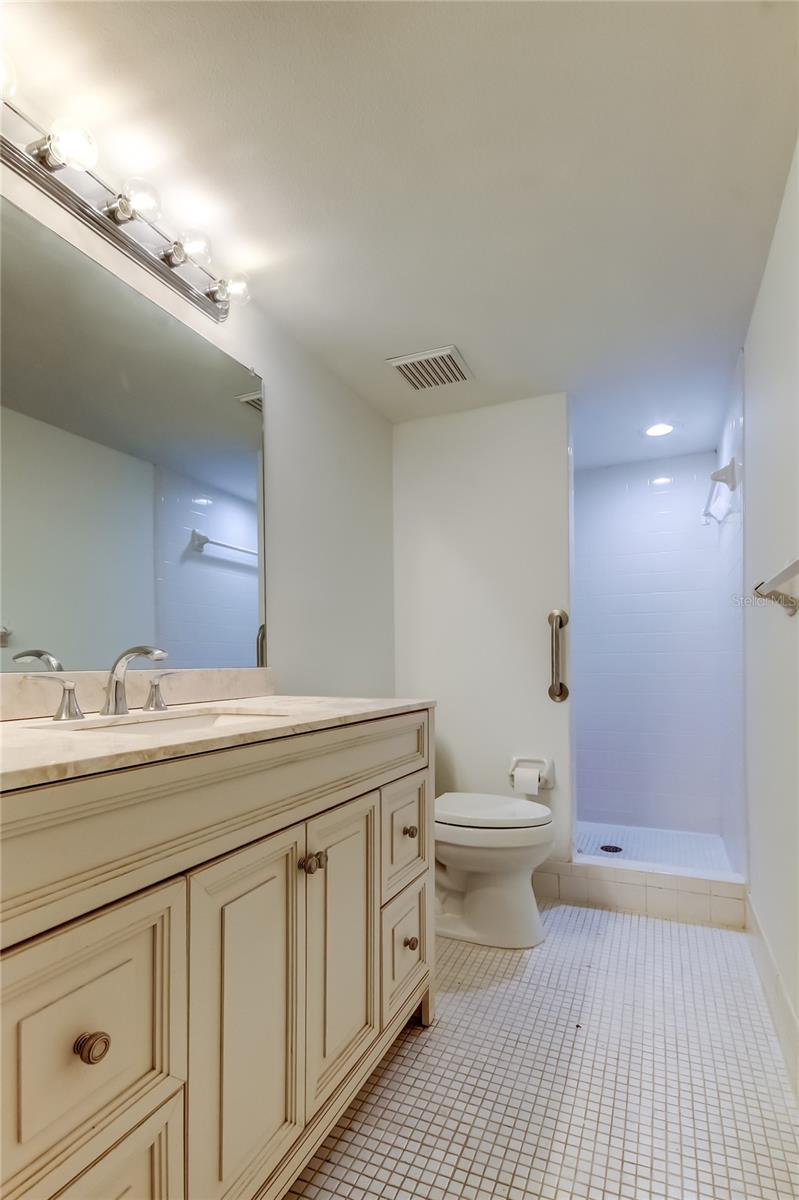 EAST LAKE WOODLANDS CYPRESS ESTATES - Residential