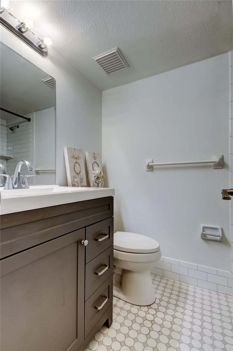 EAST LAKE WOODLANDS CYPRESS ESTATES - Residential