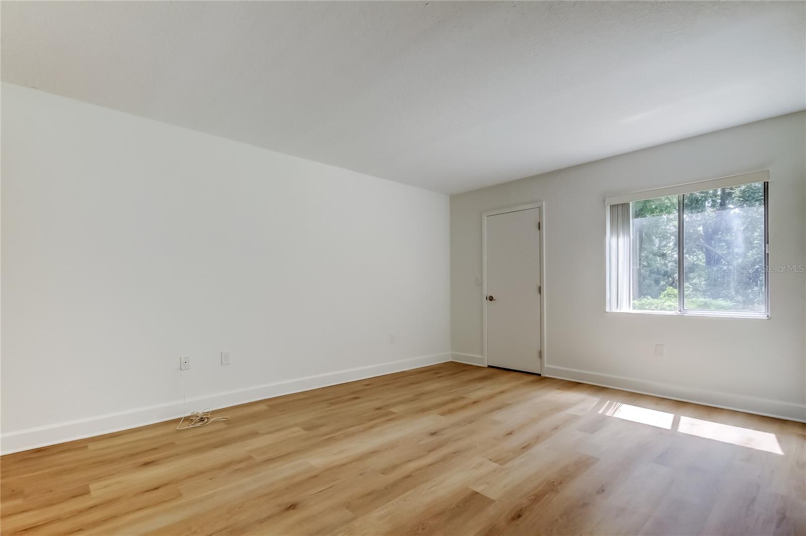 EAST LAKE WOODLANDS CYPRESS ESTATES - Residential