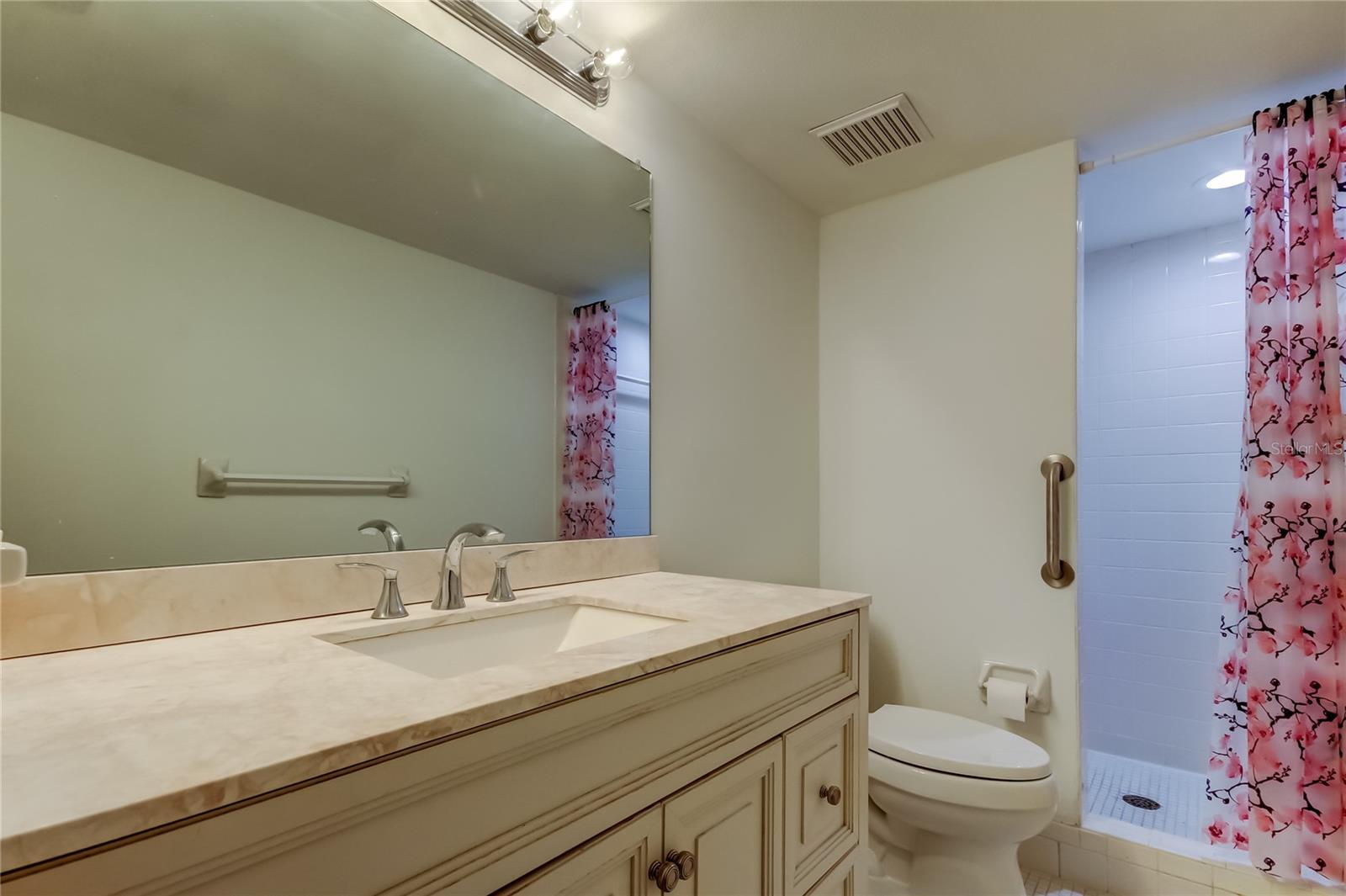 EAST LAKE WOODLANDS CYPRESS ESTATES - Residential