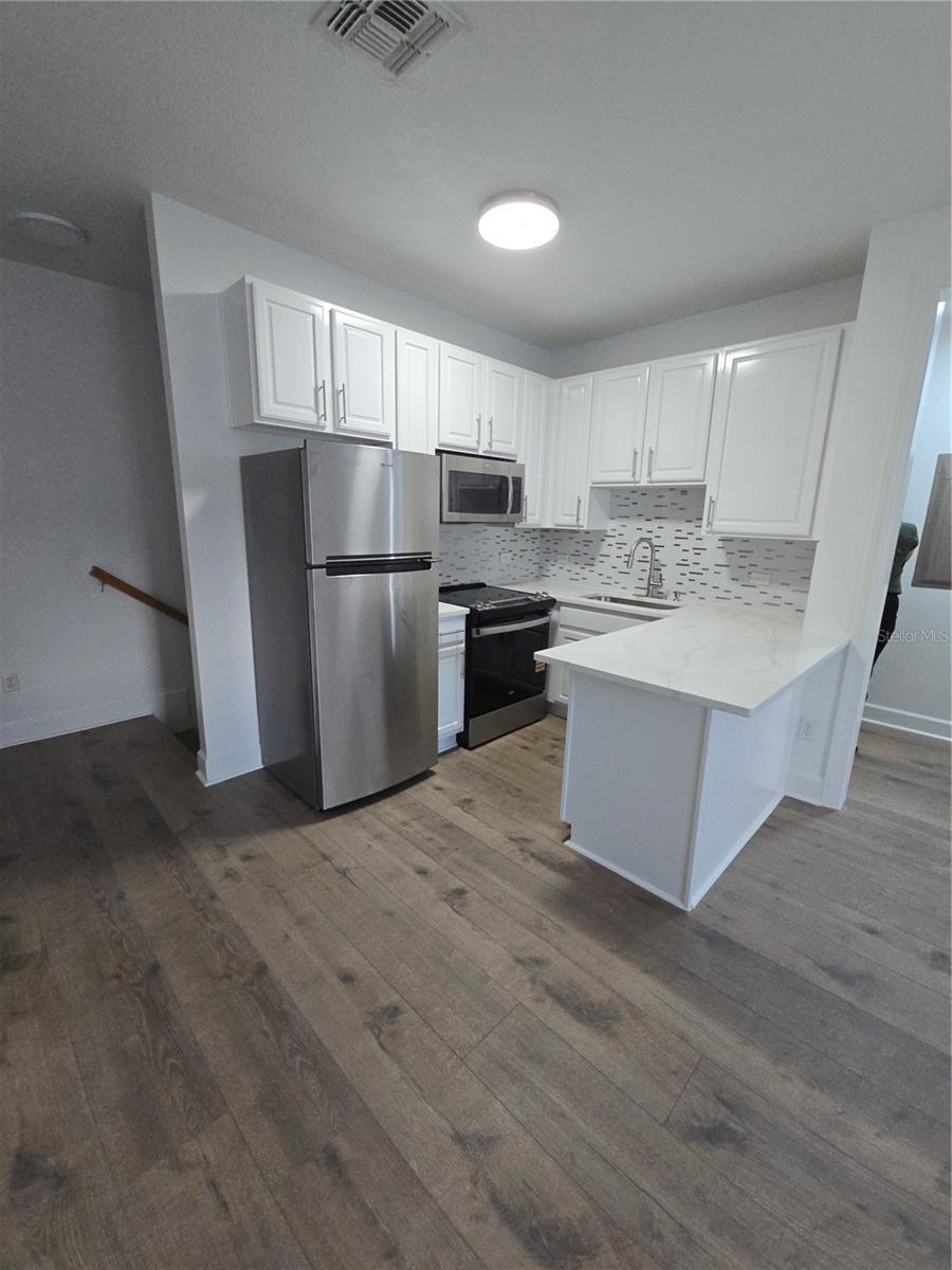 CELEBRATION AREA 5 - Residential Lease