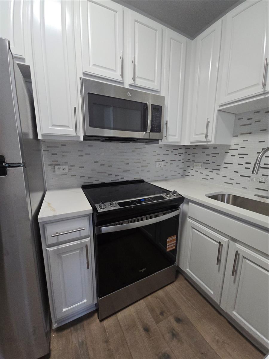 CELEBRATION AREA 5 - Residential Lease