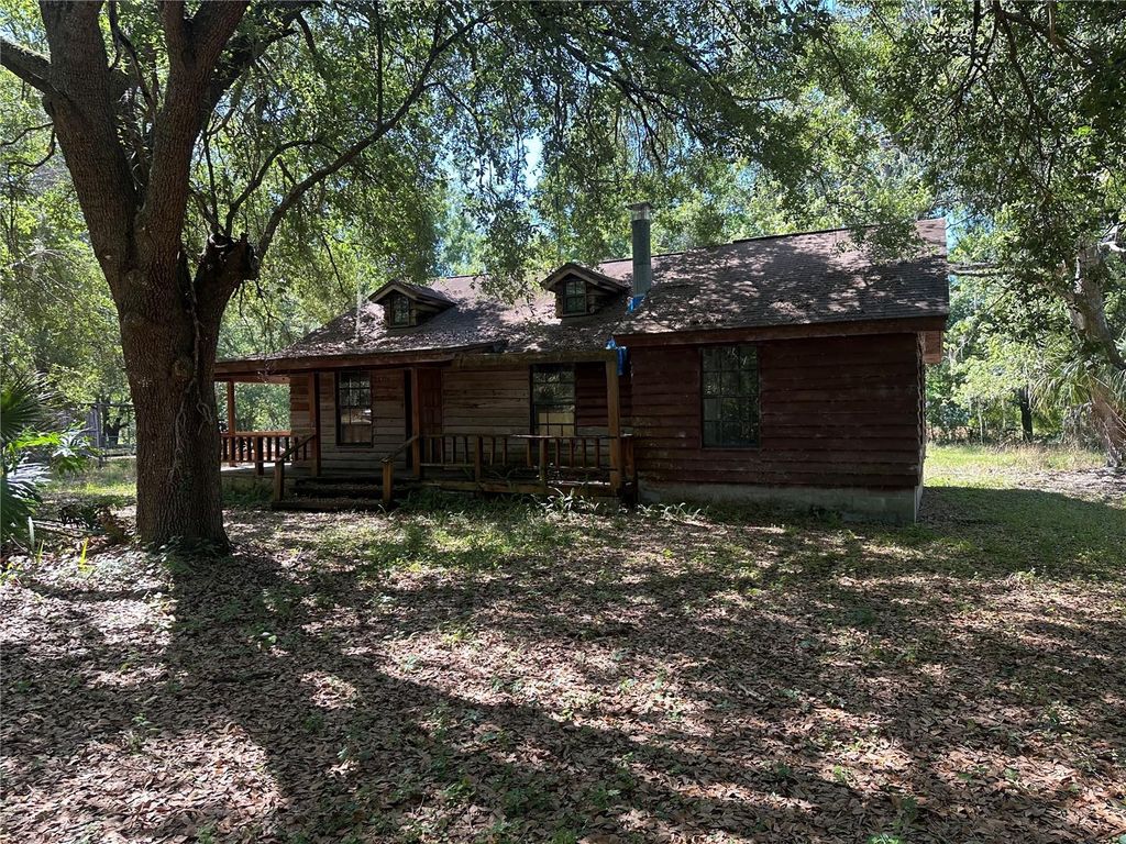 Photo of 26314 Glenwood Drive, Wesley Chapel, FL 33544 (MLS # TB8501726)