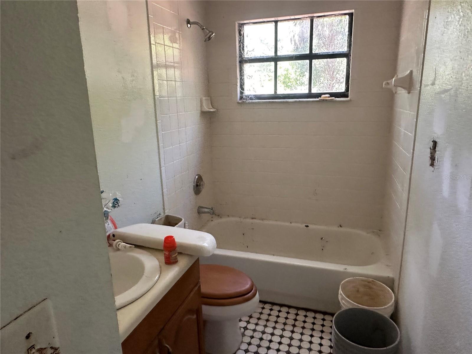 ANGUS VALLEY UNIT 3 UNREC - Residential