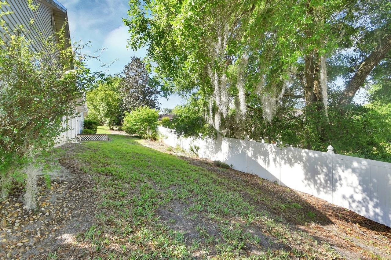 GLEN EAGLES GOLF VILLA - Residential