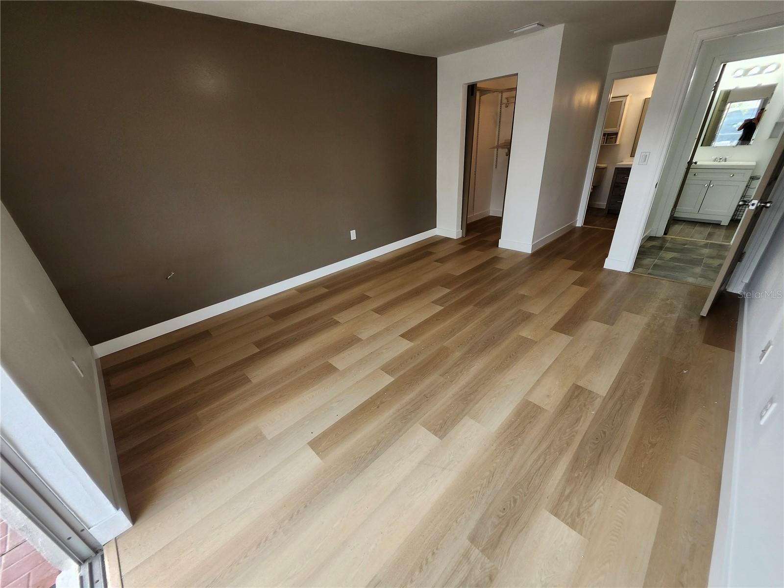 NEW HAVEN CONDO - Residential