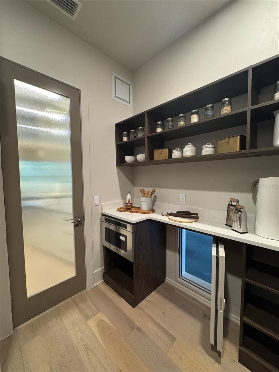 LAUREATE VILLAGE - Residential