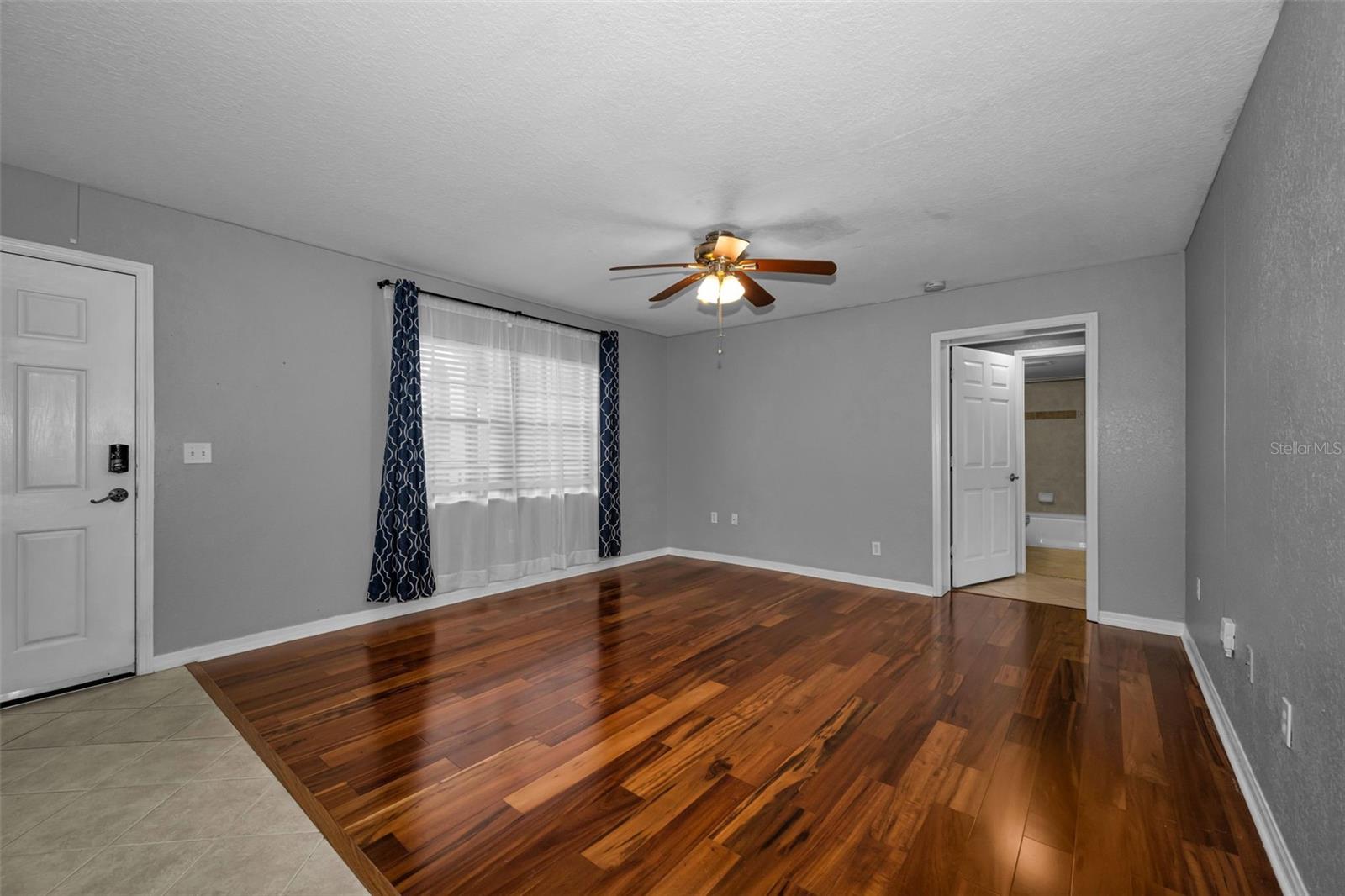 6100 GULFPORT BOULEVARD S 405