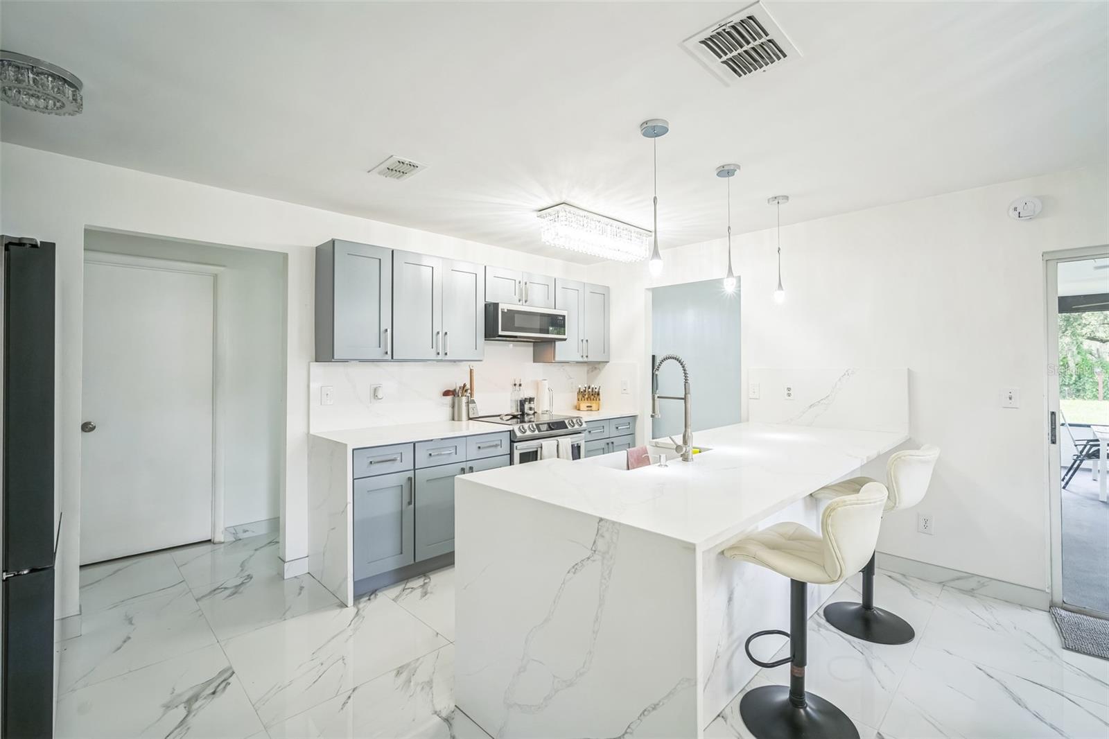 UNPLATTED - Residential