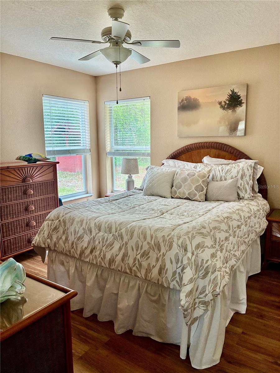 AC AYERS RD/WISCON/PKWY E - Residential