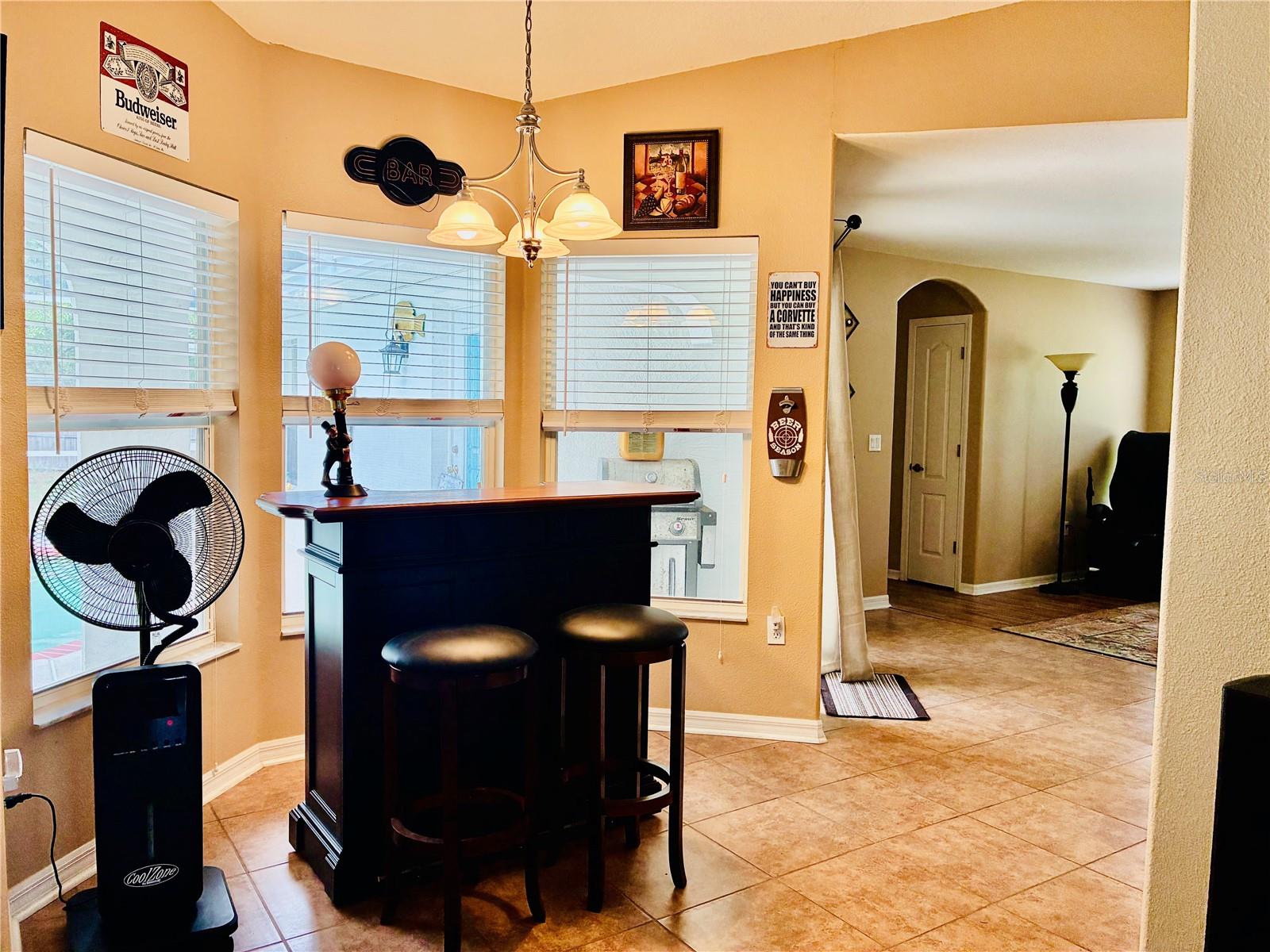 AC AYERS RD/WISCON/PKWY E - Residential