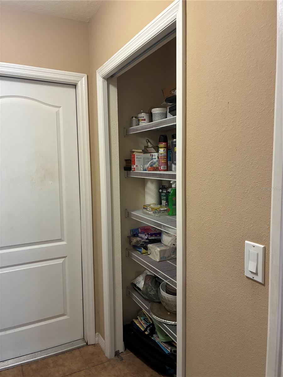 AC AYERS RD/WISCON/PKWY E - Residential