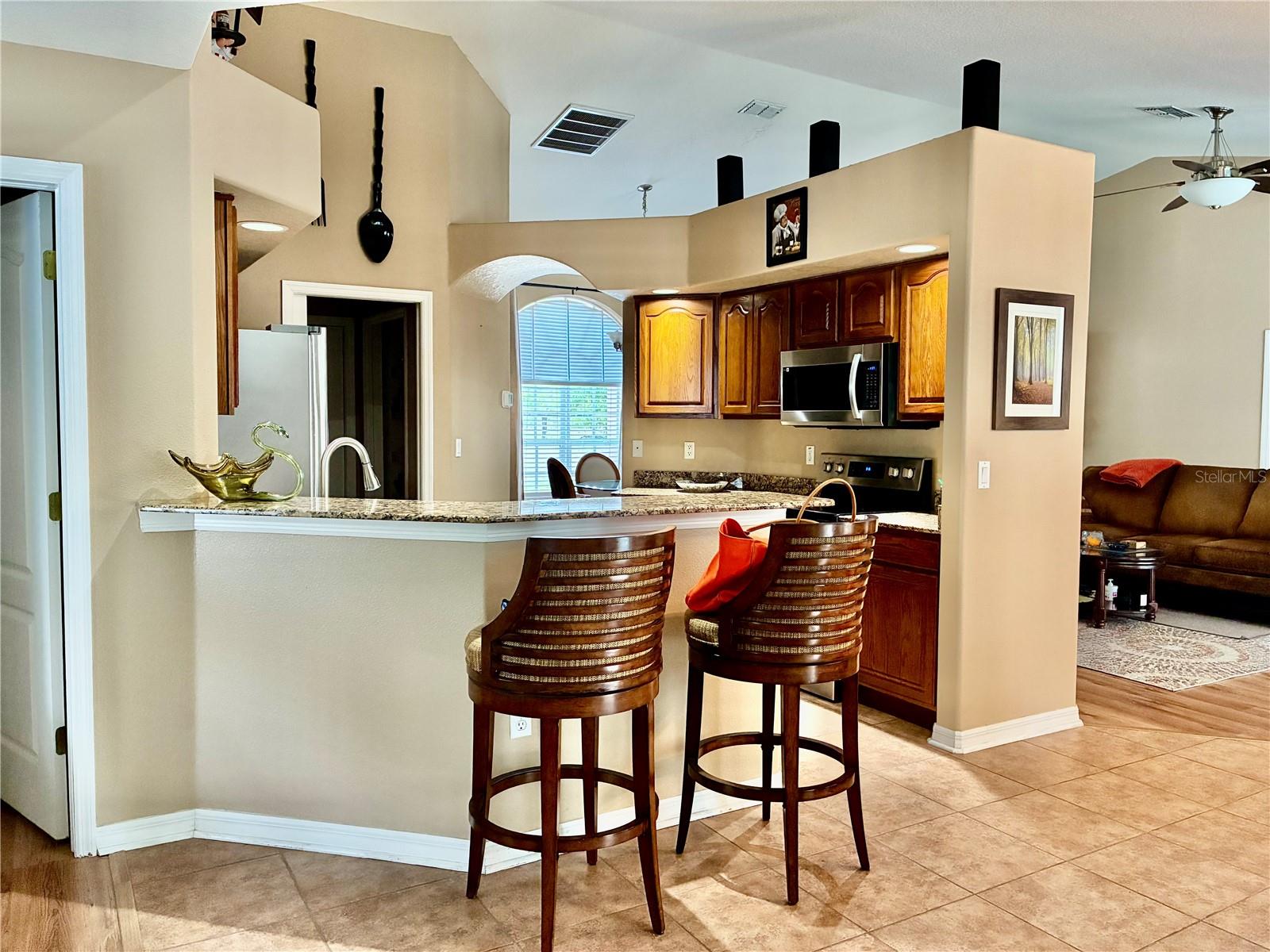 AC AYERS RD/WISCON/PKWY E - Residential