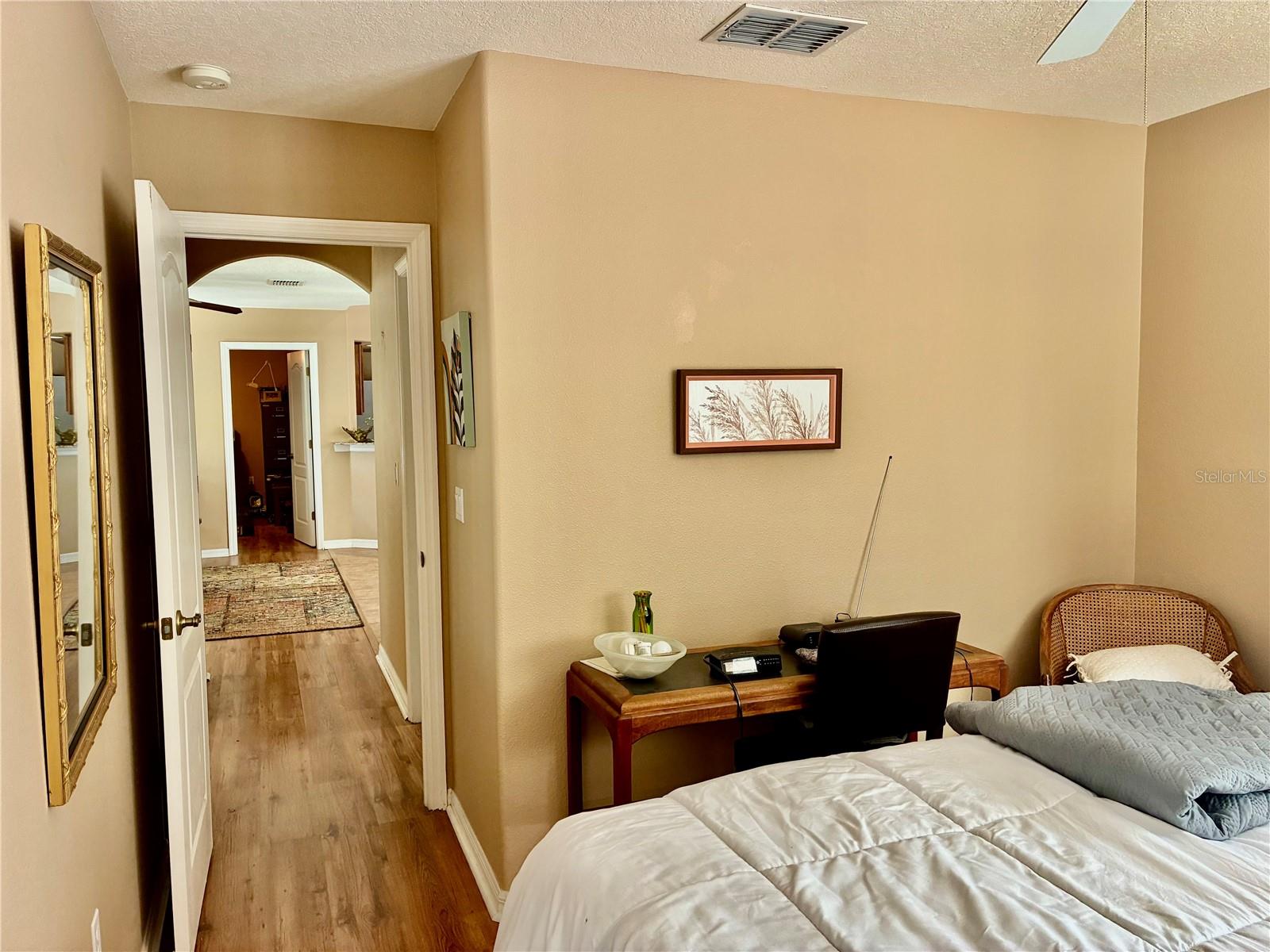 AC AYERS RD/WISCON/PKWY E - Residential