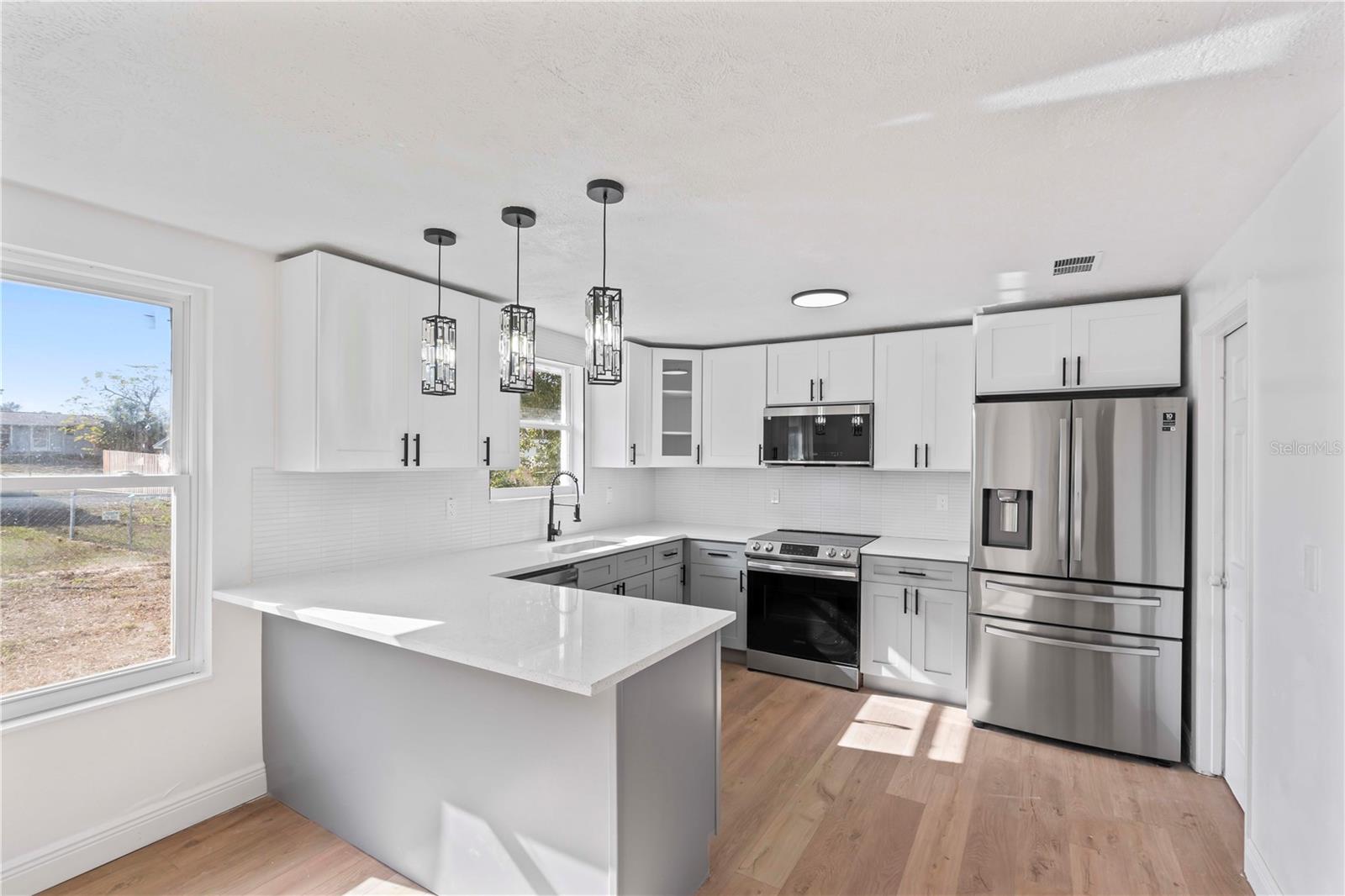 SPRING HILL - Residential