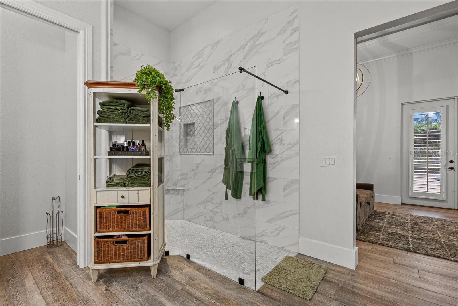 SADDLE OAK ESTATES - Residential