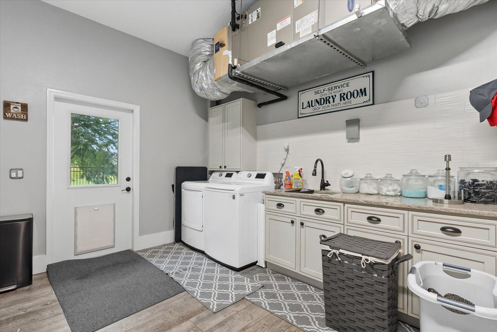 SADDLE OAK ESTATES - Residential