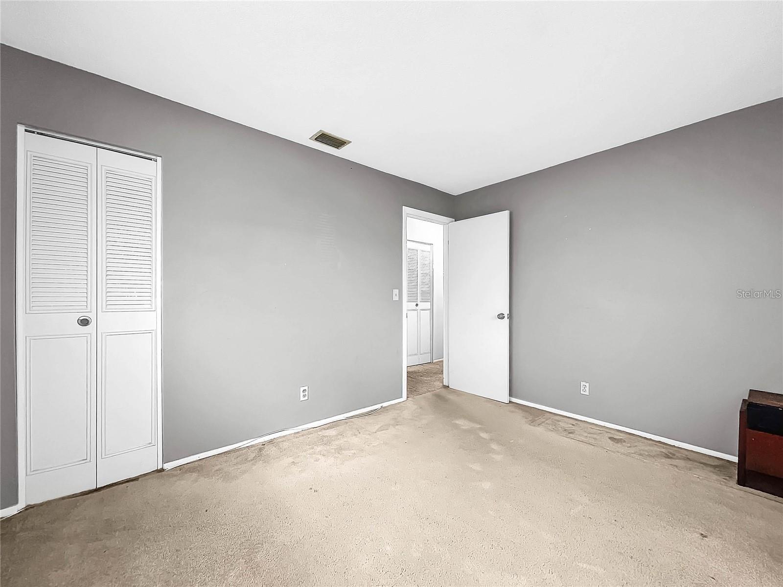 MAINLANDS OF TAMARAC BY THE GULF UNIT 4 CONDO - Residential Lease