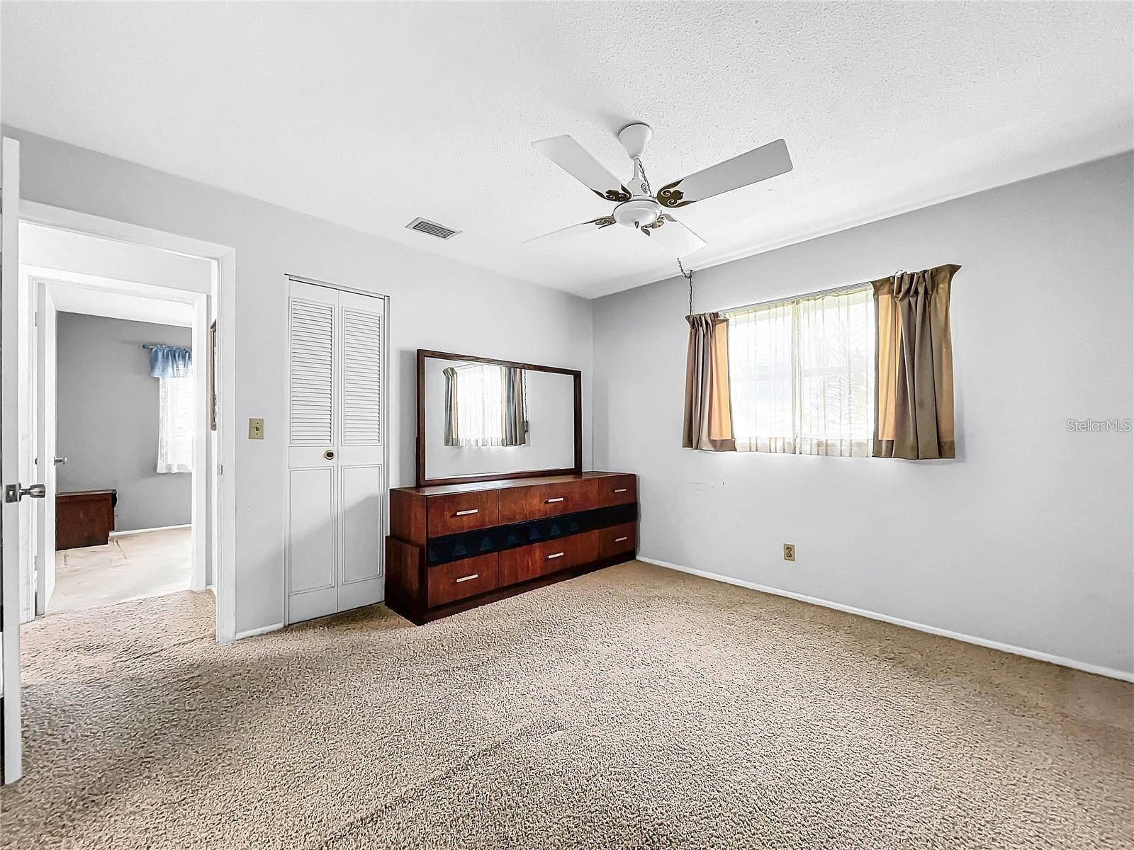 MAINLANDS OF TAMARAC BY THE GULF UNIT 4 CONDO - Residential Lease