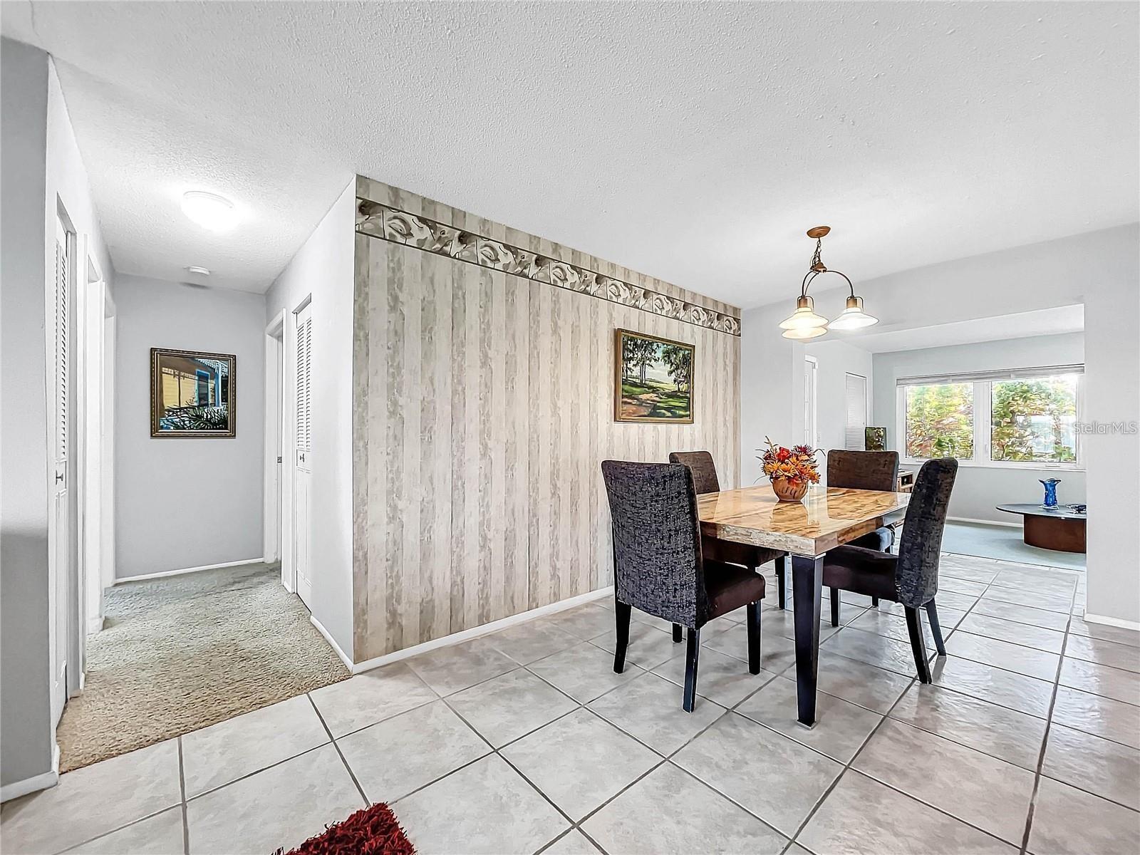 MAINLANDS OF TAMARAC BY THE GULF UNIT 4 CONDO - Residential Lease